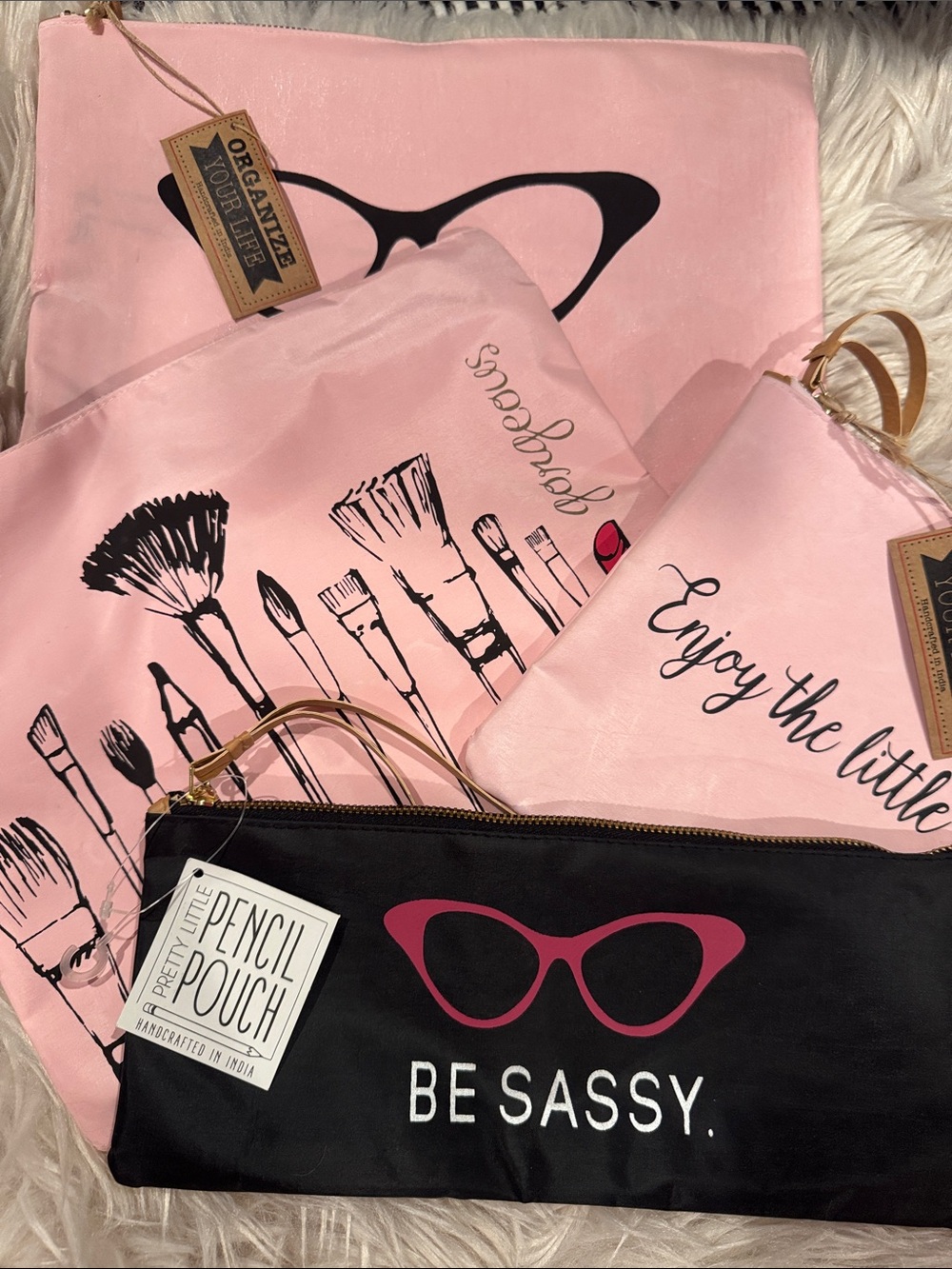 Sassy bundle - Picture 12 of 12